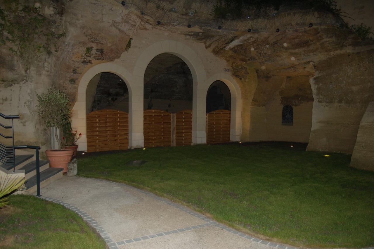 Rocaminori Hotel Louresse-Rochemenier Dış mekan fotoğraf